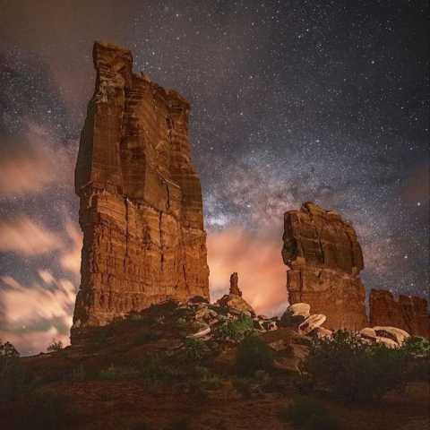   گفتنش سخته چقدر دلم شده تنگت بفهم